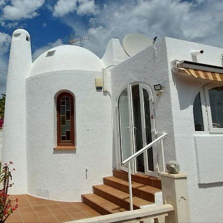 Villa Totalmente Independiente Con Piscina Comunitaria Calpe Exterior photo