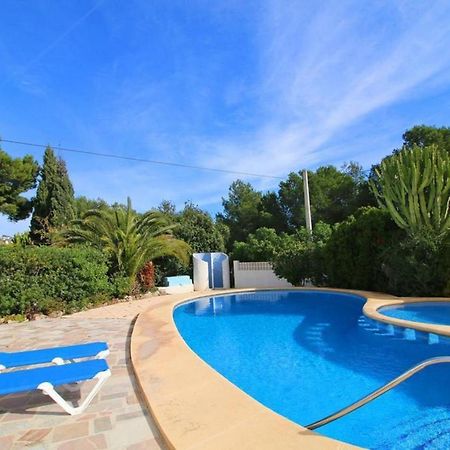 Villa Totalmente Independiente Con Piscina Comunitaria Calpe Exterior photo
