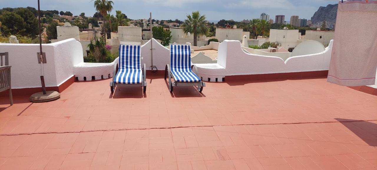 Villa Totalmente Independiente Con Piscina Comunitaria Calpe Exterior photo