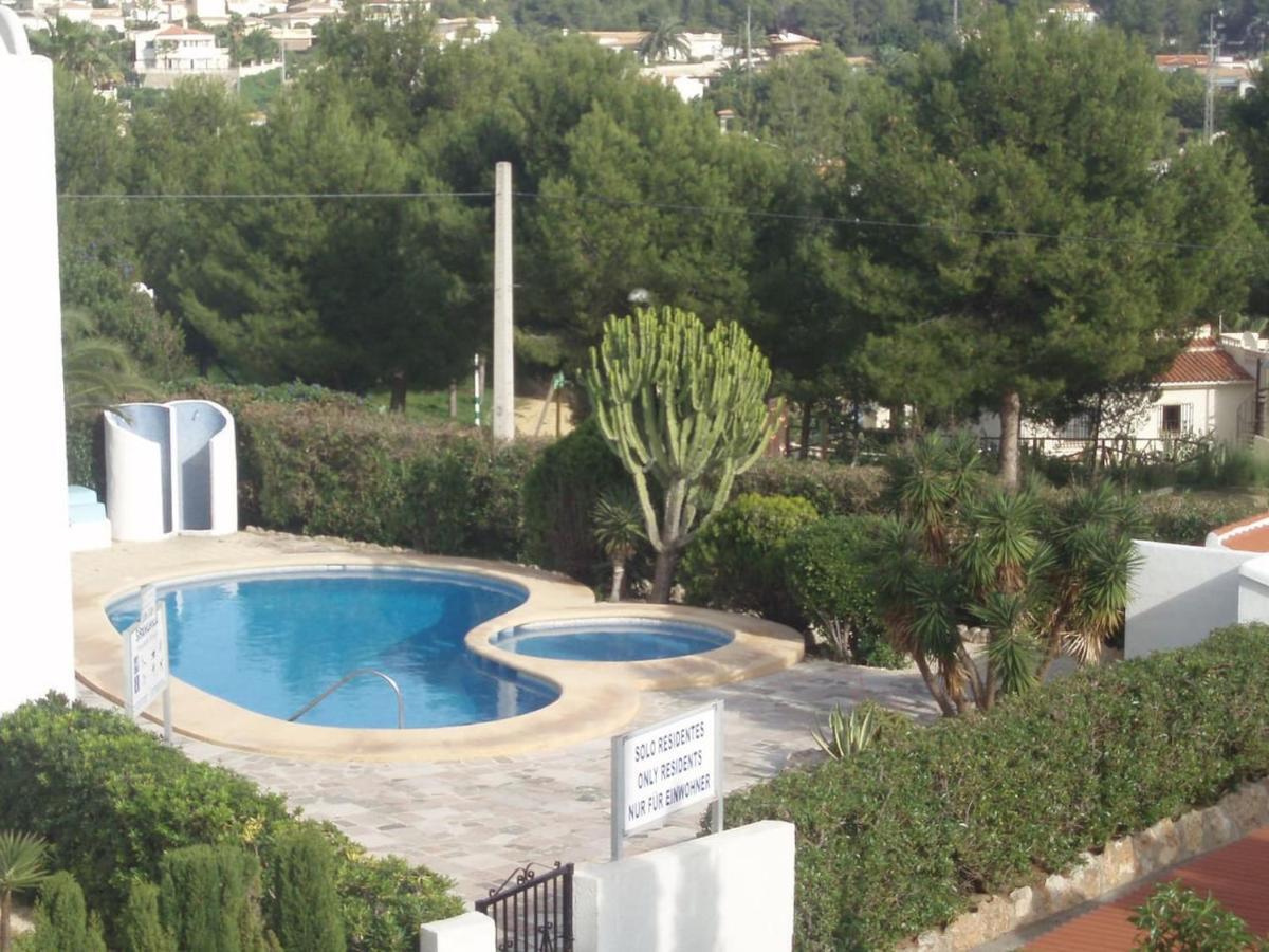 Villa Totalmente Independiente Con Piscina Comunitaria Calpe Exterior photo